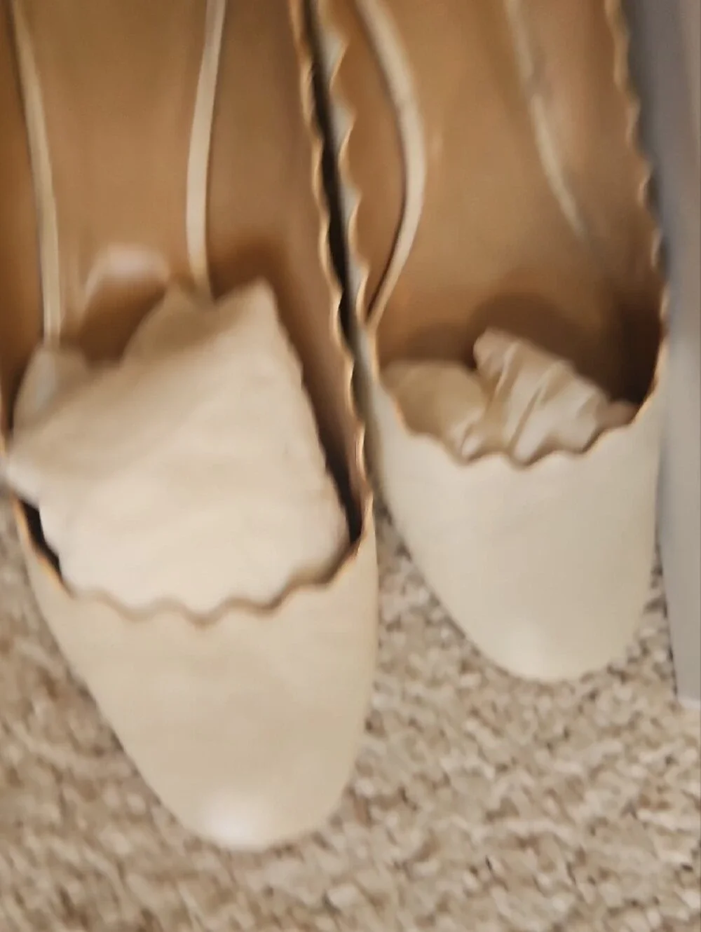 Scalloped Leather Block Heel Pumps in Cream Chloe 41